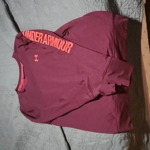 Large Under Armour crew neck sweatshirt